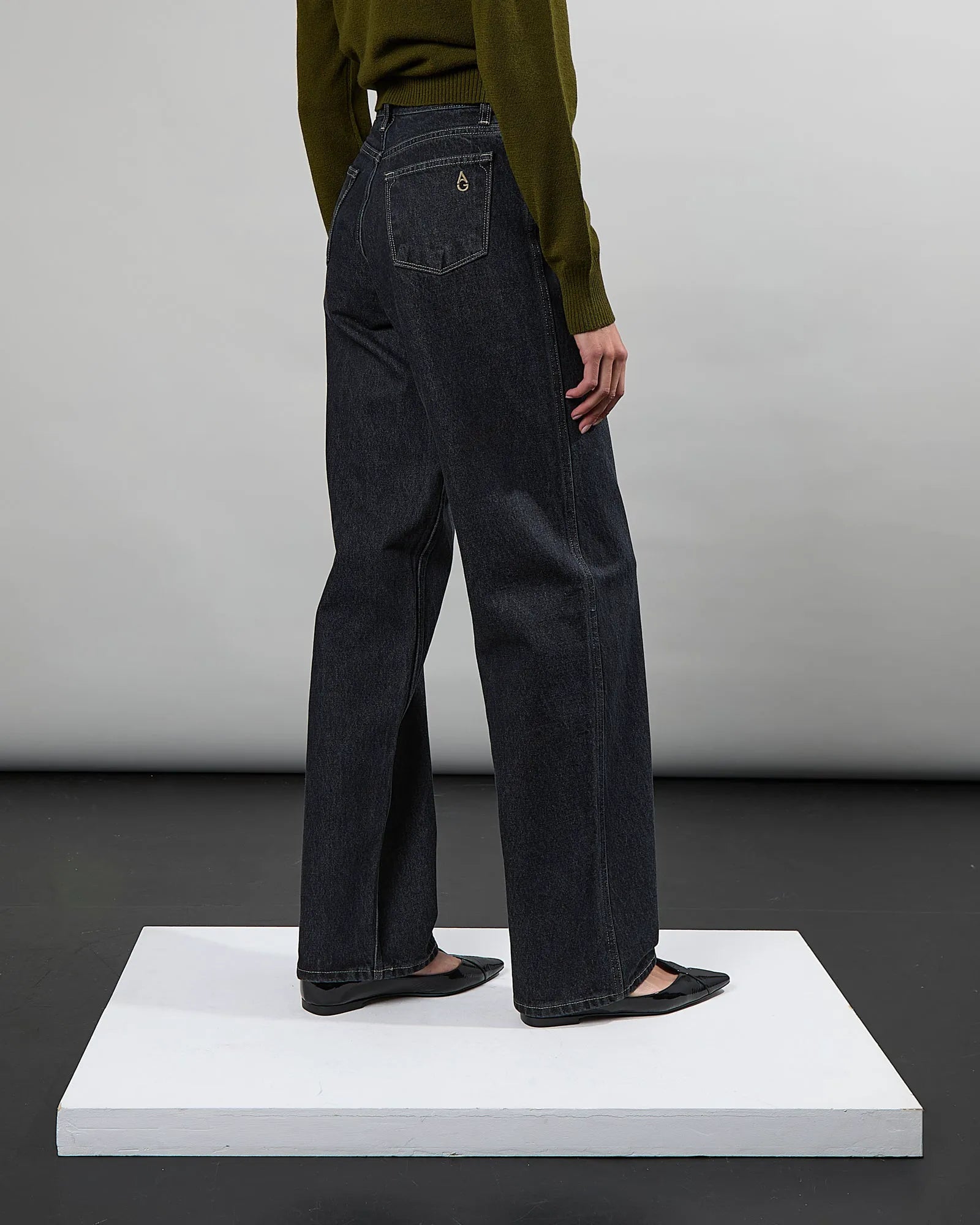 34