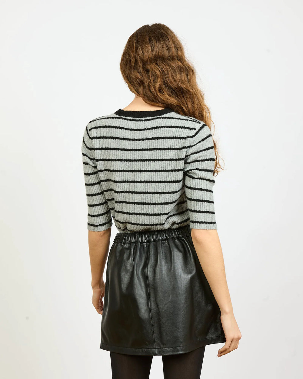 34